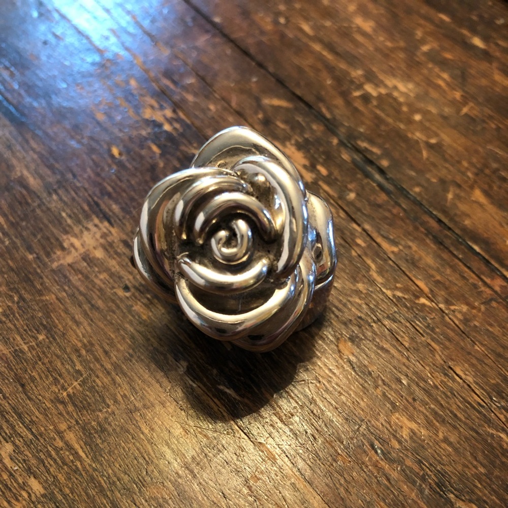 Sterling silver rose ring